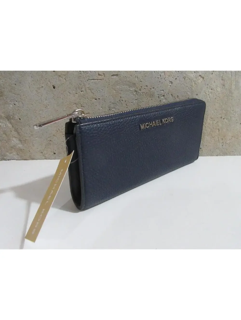 Michael Kors Bedford Large Three Quarter Zip Leather Wallet Navy / Silver - Picture 5 of 7